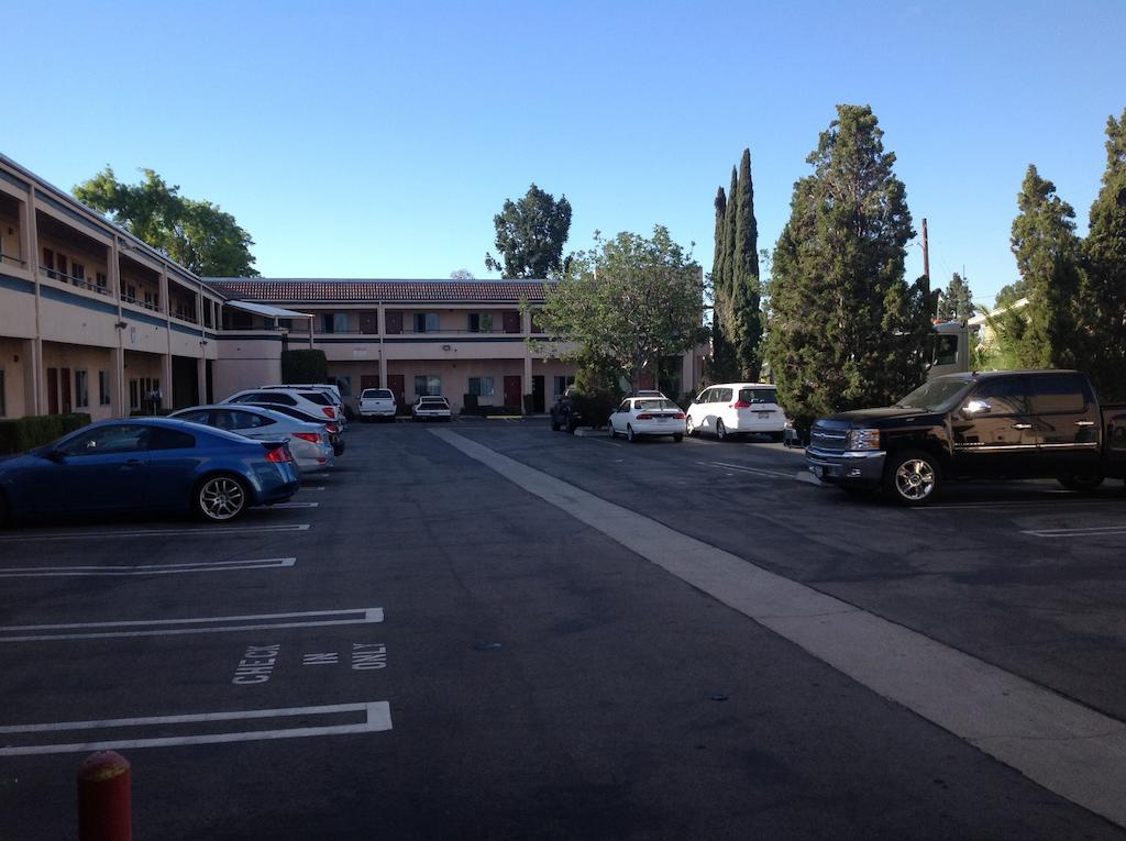 New Century Inn San Gabriel Buitenkant foto